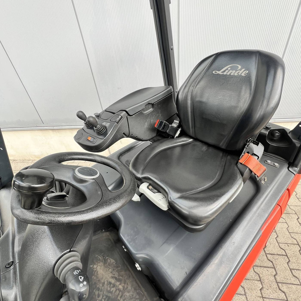 Linde E18P (386-02) EVO - מלגזה חשמלית: תמונה 4 Linde E18P (386-02) EVO - מלגזה חשמלית: תמונה 4