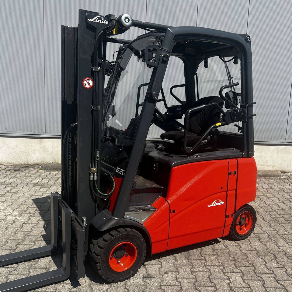 Linde E20PH (386) - מלגזה חשמלית: תמונה 1 Linde E20PH (386) - מלגזה חשמלית: תמונה 1