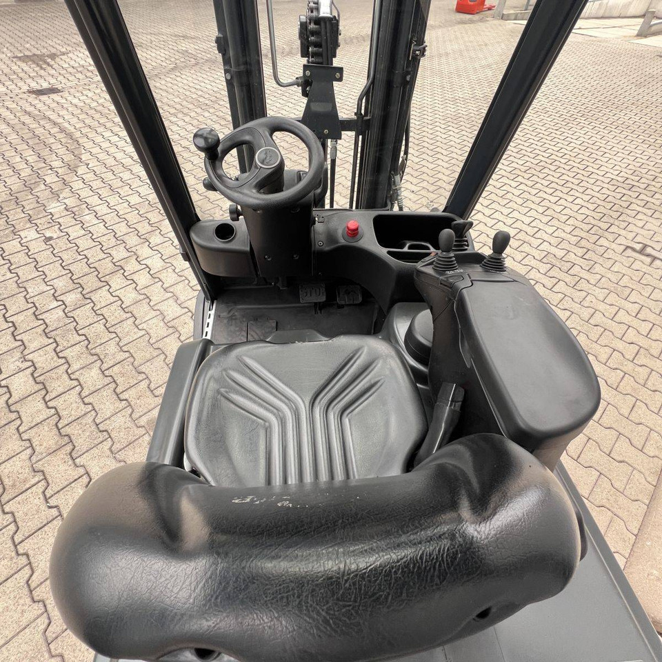 Linde E20PL (386-02) EVO - מלגזה חשמלית: תמונה 4 Linde E20PL (386-02) EVO - מלגזה חשמלית: תמונה 4