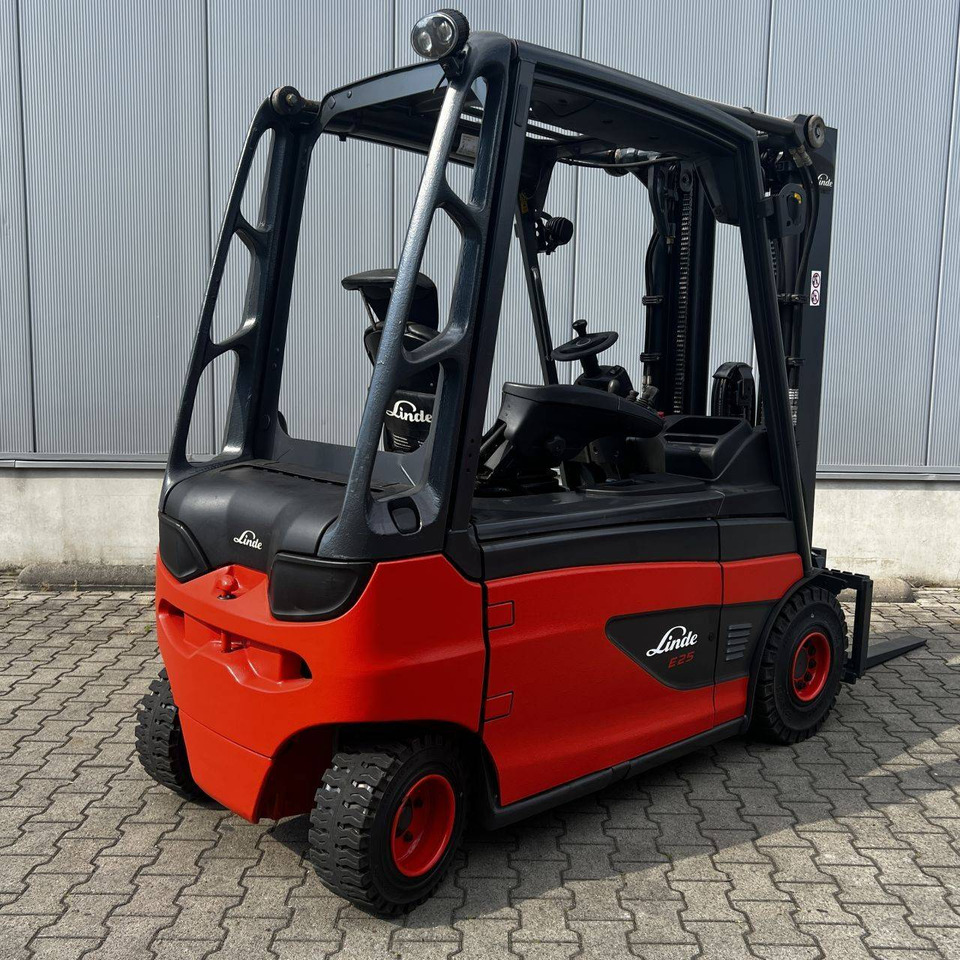 Linde E25L (387) - מלגזה חשמלית: תמונה 2 Linde E25L (387) - מלגזה חשמלית: תמונה 2