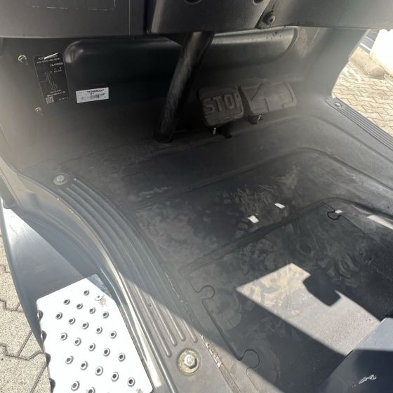 מלגזת LPG Linde H18T (391-02) EVO: תמונה 12