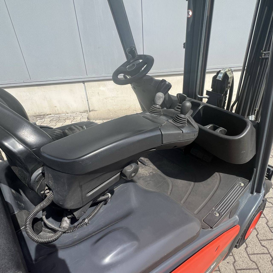 Linde H18T (391-02) EVO - מלגזת LPG: תמונה 3 Linde H18T (391-02) EVO - מלגזת LPG: תמונה 3