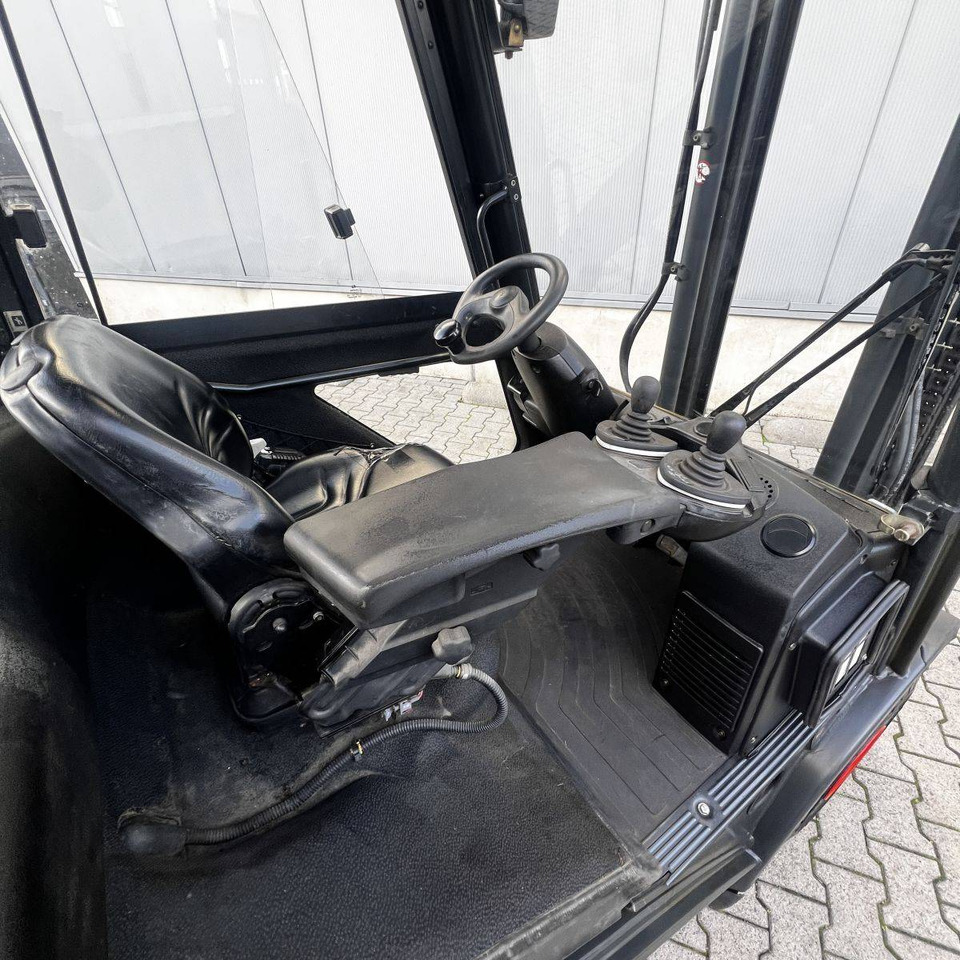 Linde H25D (392) - מלגזת סולר: תמונה 5 Linde H25D (392) - מלגזת סולר: תמונה 5