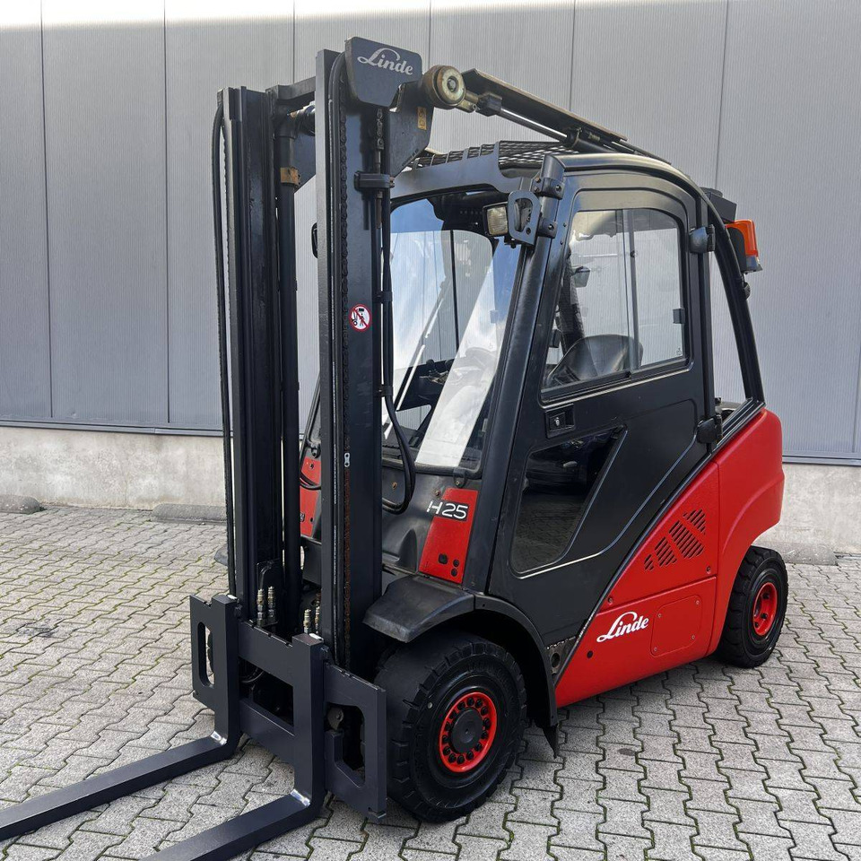 Linde H25D (392) - מלגזת סולר: תמונה 1 Linde H25D (392) - מלגזת סולר: תמונה 1