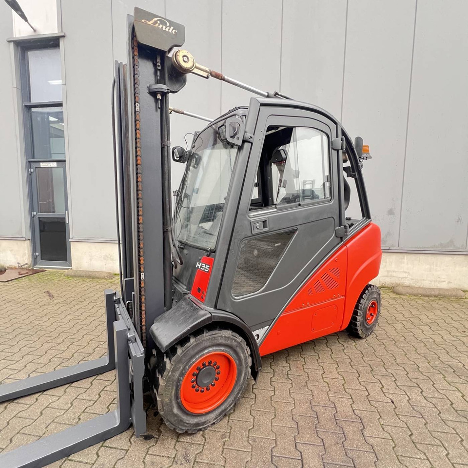 Linde H30D (393) - מלגזת סולר: תמונה 1 Linde H30D (393) - מלגזת סולר: תמונה 1