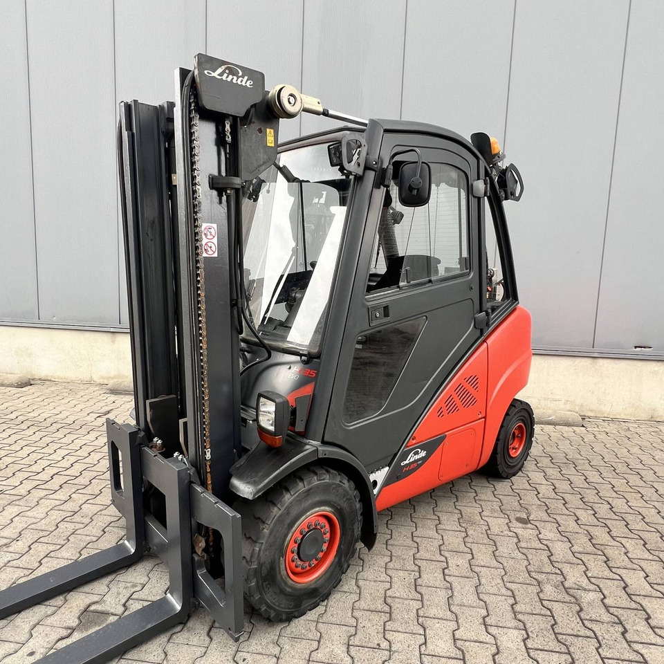 Linde H35D (393-02) EVO - מלגזת סולר: תמונה 1 Linde H35D (393-02) EVO - מלגזת סולר: תמונה 1