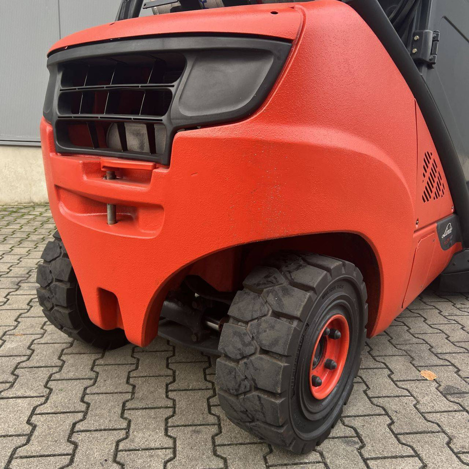 Linde H35T-02 (393) EVO - מלגזת LPG: תמונה 3 Linde H35T-02 (393) EVO - מלגזת LPG: תמונה 3