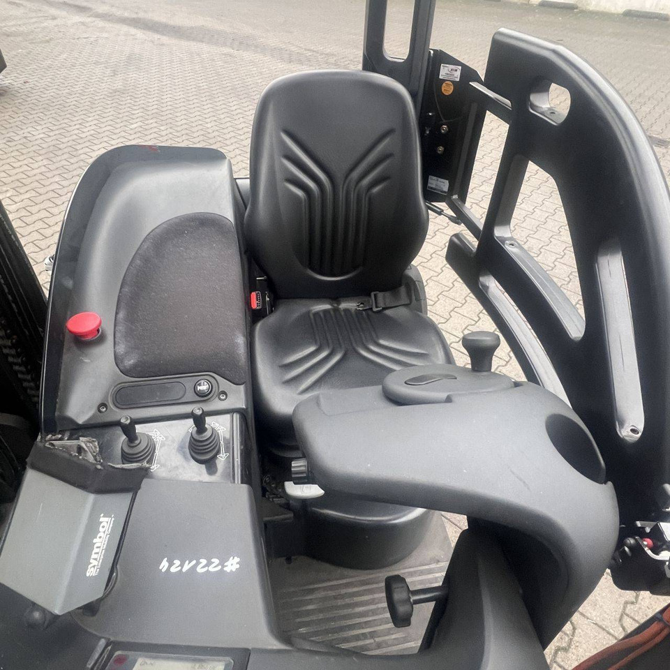 Linde R14S-12 - משאית הגעה: תמונה 5 Linde R14S-12 - משאית הגעה: תמונה 5