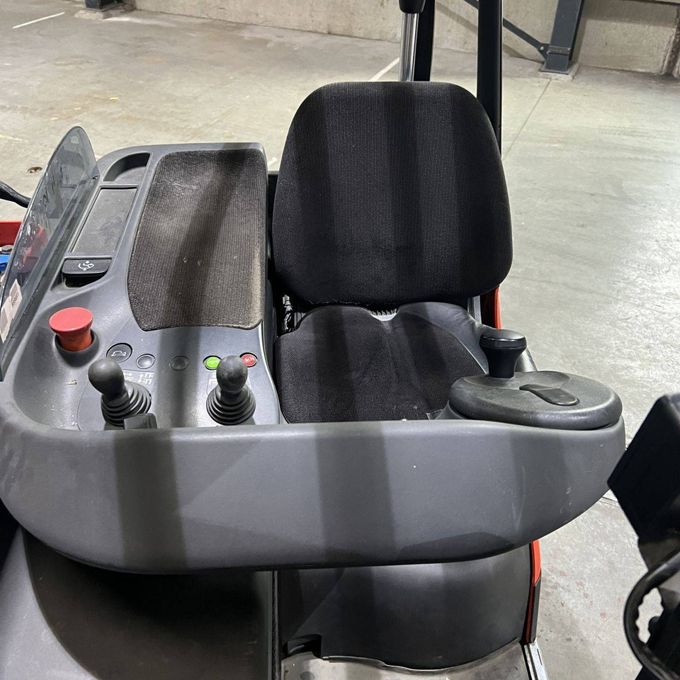 Linde R16HD (1120) - משאית הגעה: תמונה 5 Linde R16HD (1120) - משאית הגעה: תמונה 5