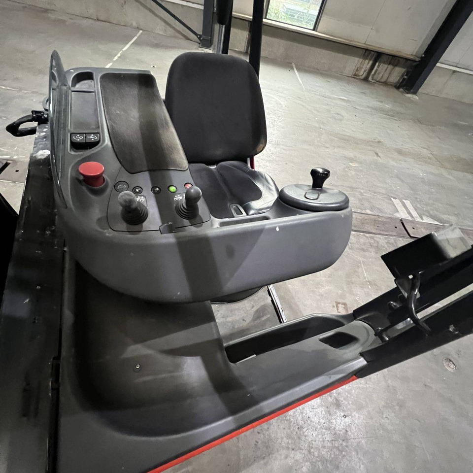 Linde R16HD (1120) - משאית הגעה: תמונה 5 Linde R16HD (1120) - משאית הגעה: תמונה 5