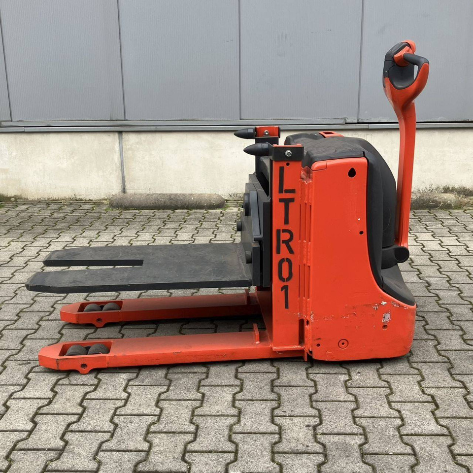 Linde T16 (1152) Rotabatt - משאית משטחים: תמונה 4 Linde T16 (1152) Rotabatt - משאית משטחים: תמונה 4