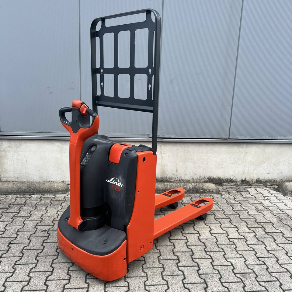 Linde T16 (1152) - משאית משטחים: תמונה 2 Linde T16 (1152) - משאית משטחים: תמונה 2