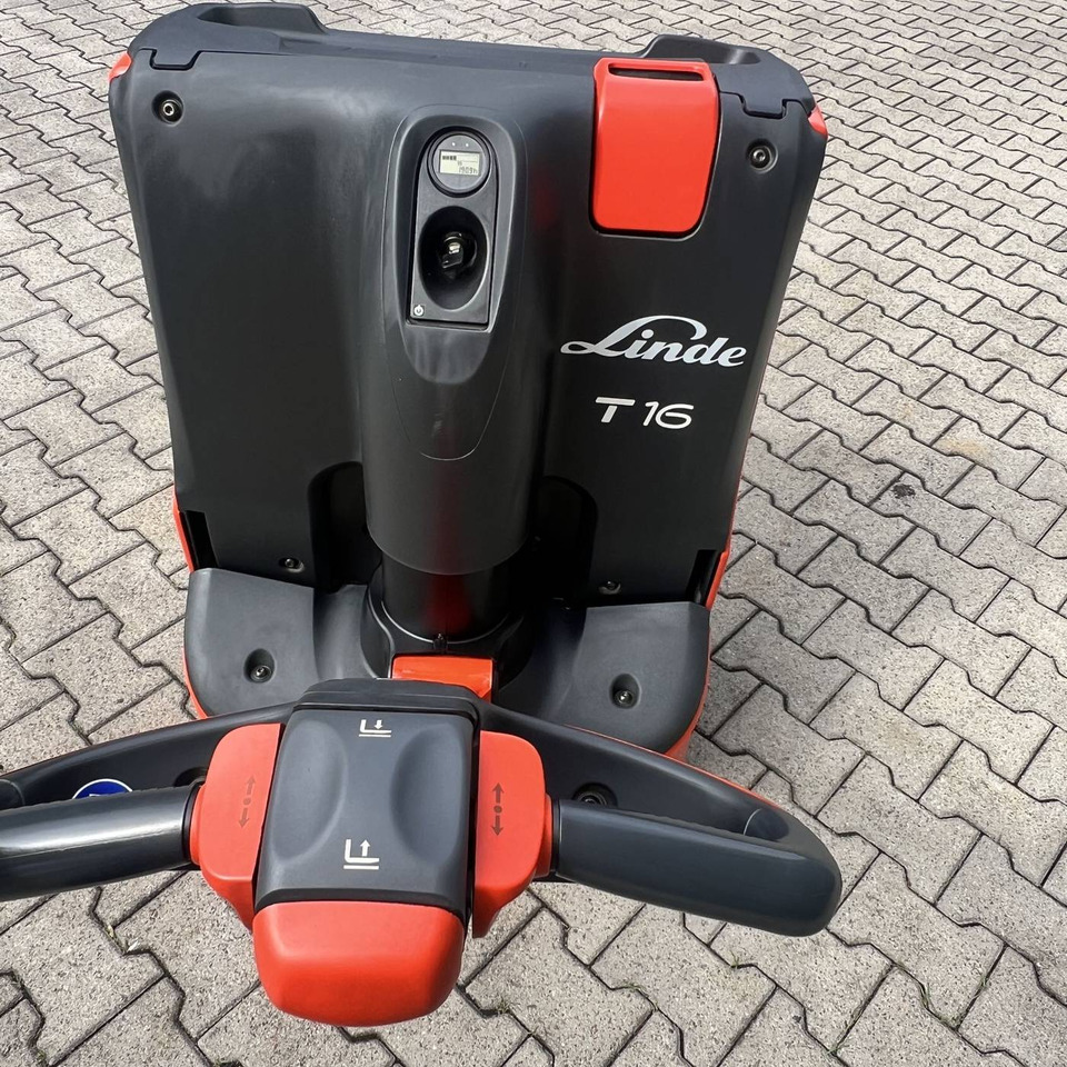 Linde T16 (1152) - משאית משטחים: תמונה 3 Linde T16 (1152) - משאית משטחים: תמונה 3