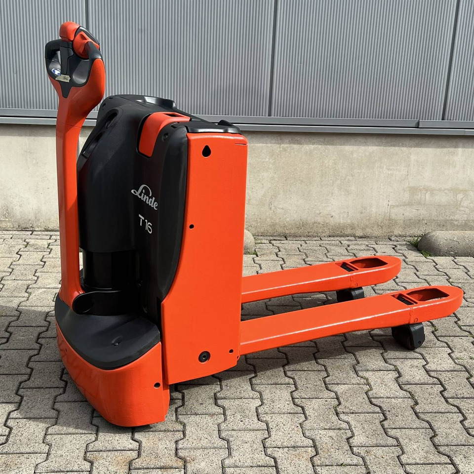 Linde T16 (1152) - משאית משטחים: תמונה 2 Linde T16 (1152) - משאית משטחים: תמונה 2