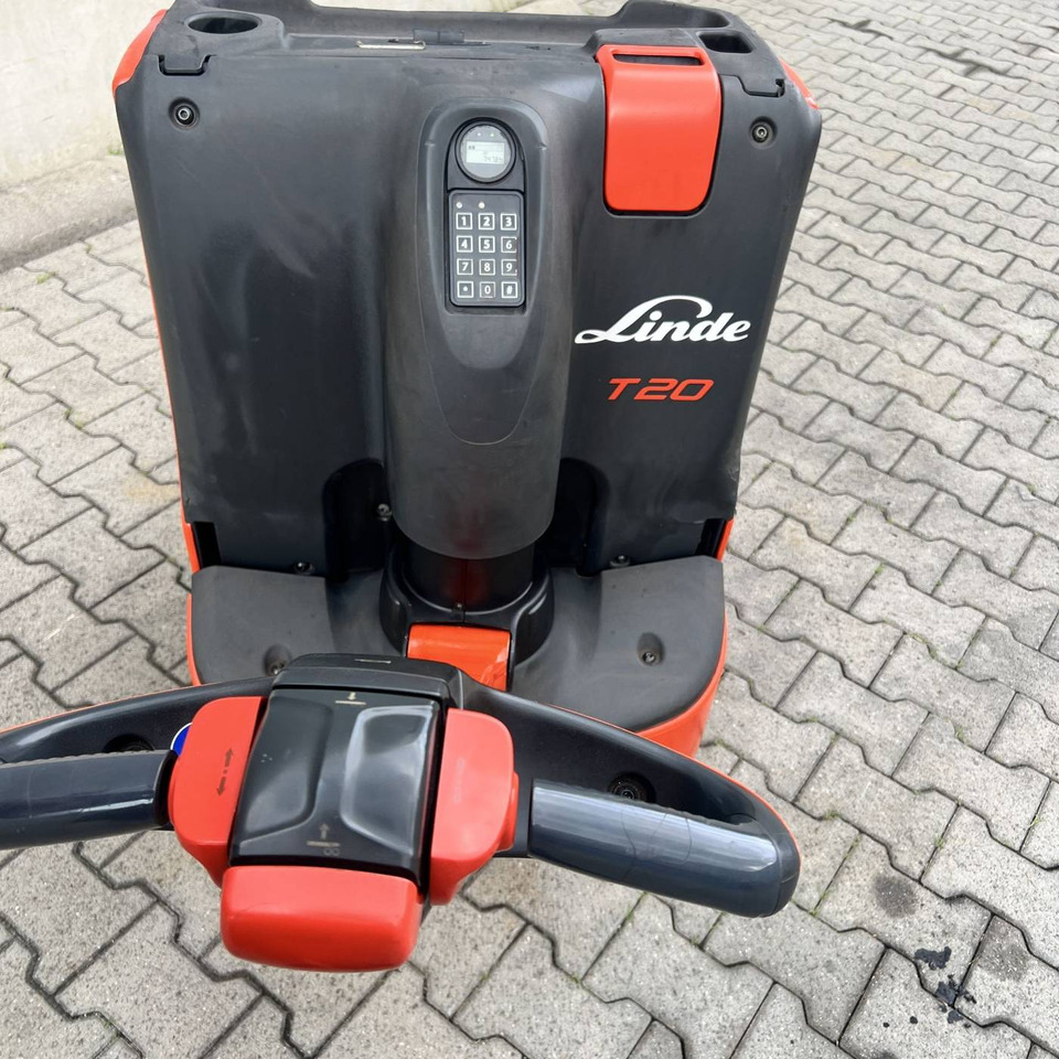 Linde T20 (1152) - משאית משטחים: תמונה 4 Linde T20 (1152) - משאית משטחים: תמונה 4