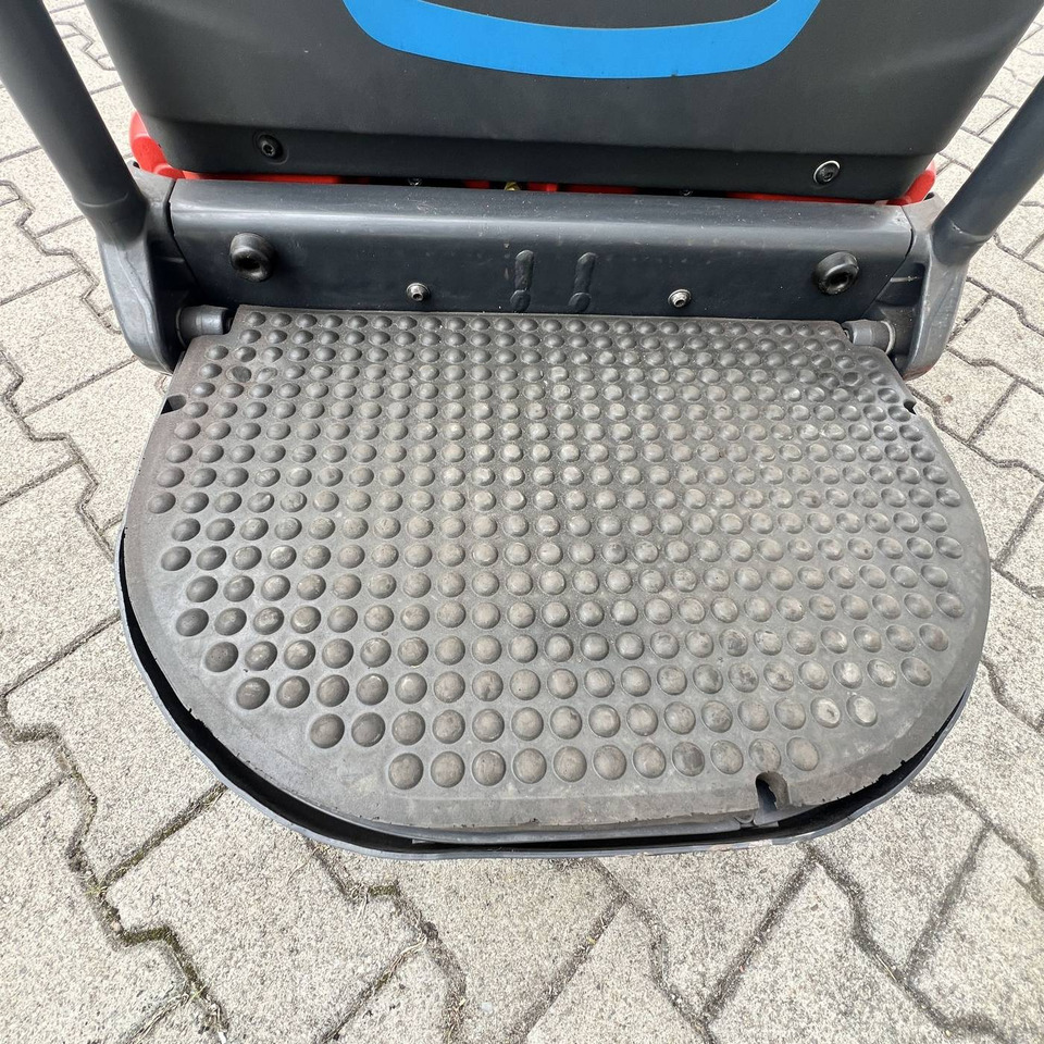 משאית משטחים Linde T20AP (1153) Li-On: תמונה 13 משאית משטחים Linde T20AP (1153) Li-On: תמונה 13