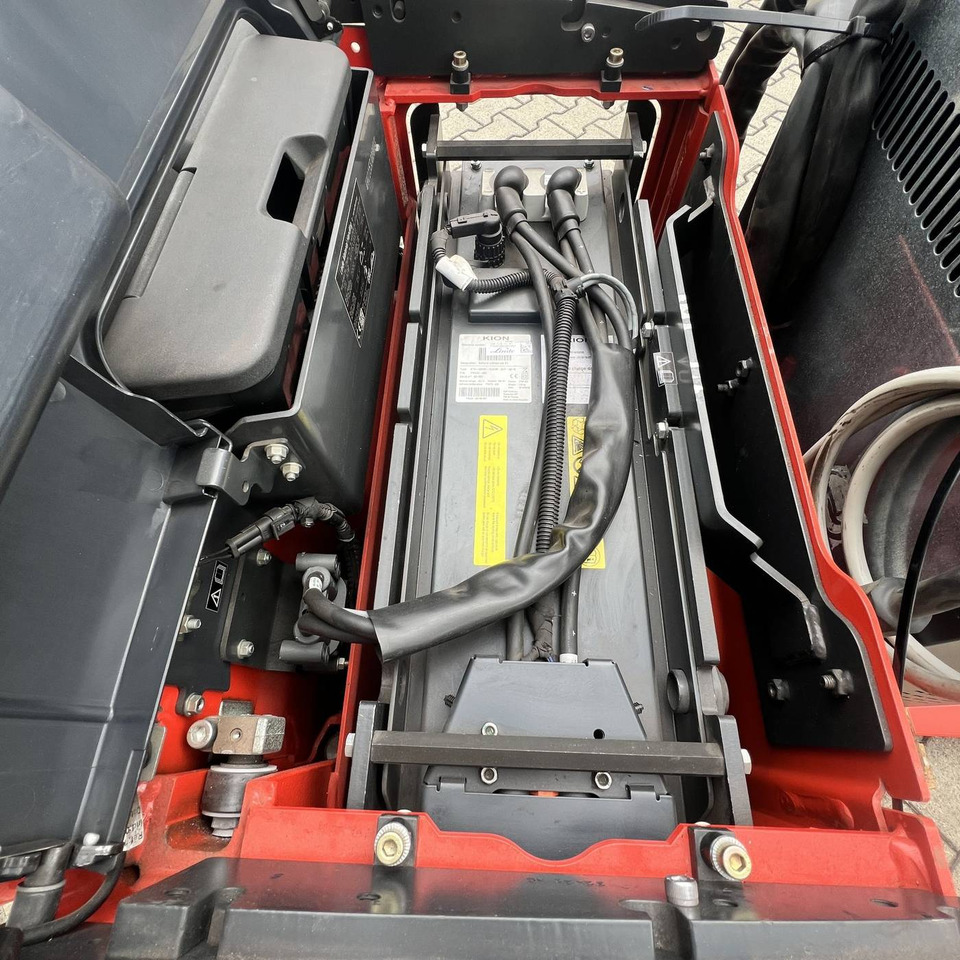 משאית משטחים Linde T20AP (1153) Li-On: תמונה 16 משאית משטחים Linde T20AP (1153) Li-On: תמונה 16