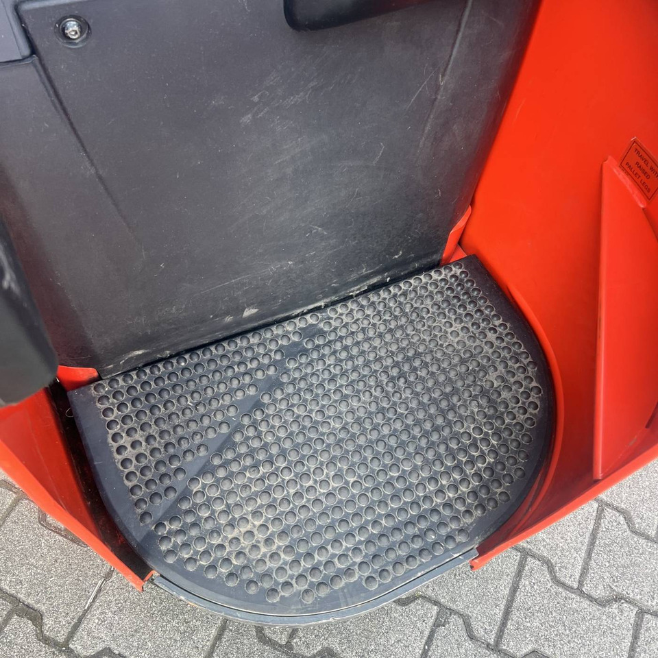 Linde T20SP (131) - משאית משטחים: תמונה 5 Linde T20SP (131) - משאית משטחים: תמונה 5