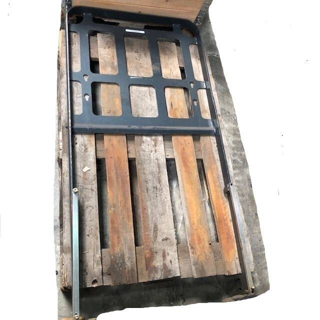 Load backrest for Linde /1152/ - חלקי חילוף עבור ציוד לטיפול בחומרים: תמונה 1 Load backrest for Linde /1152/ - חלקי חילוף עבור ציוד לטיפול בחומרים: תמונה 1