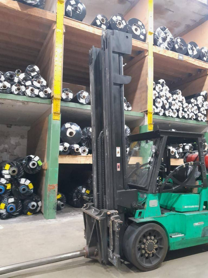 Mitsubishi FGC70K - מלגזת LPG: תמונה 1 Mitsubishi FGC70K - מלגזת LPG: תמונה 1