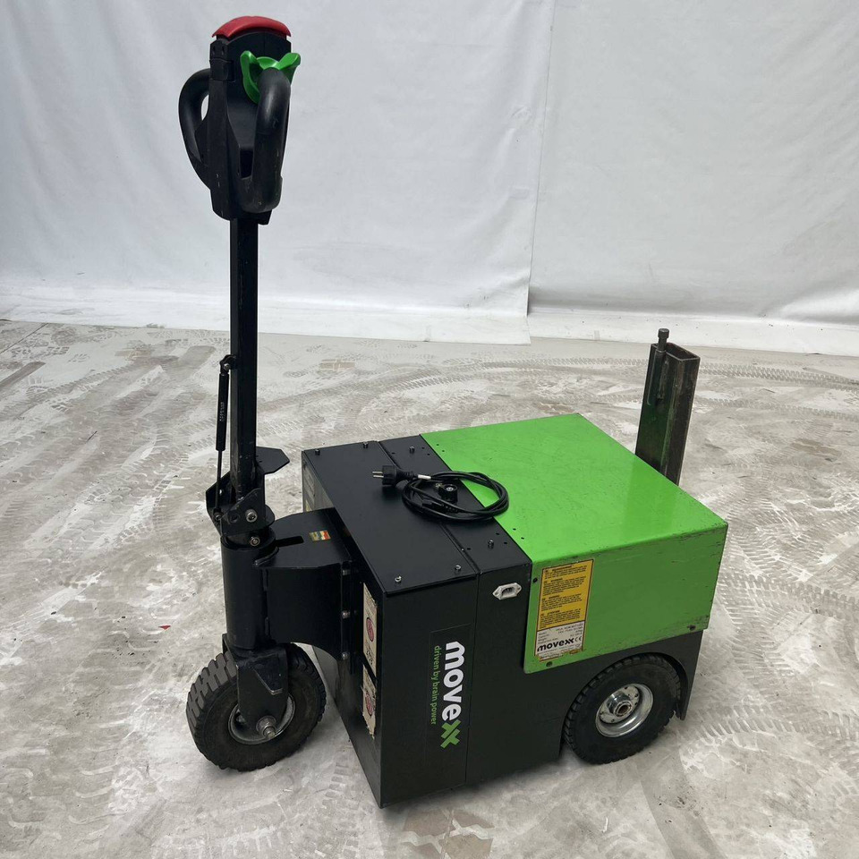 Movexx T3500 - טרקטור גרירה: תמונה 1 Movexx T3500 - טרקטור גרירה: תמונה 1
