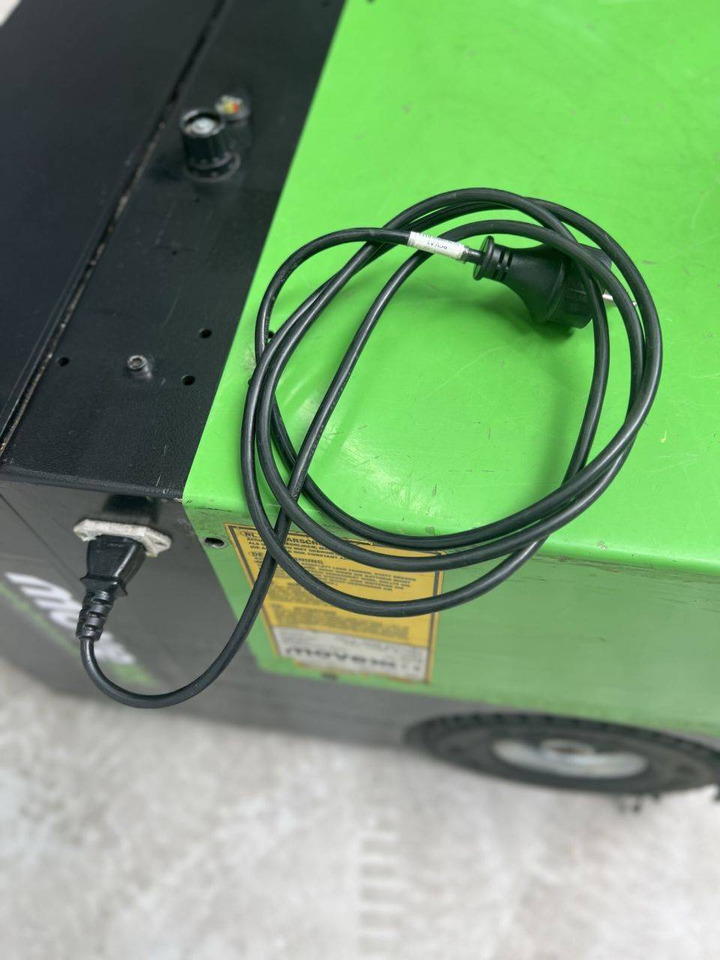 Movexx T3500 - טרקטור גרירה: תמונה 4 Movexx T3500 - טרקטור גרירה: תמונה 4