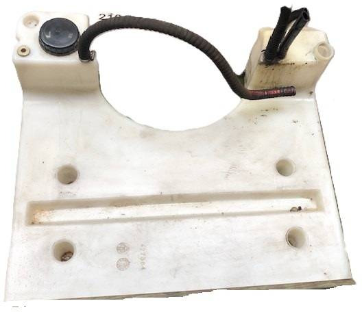 Oil tank - מכל הידרולי עבור ציוד לטיפול בחומרים: תמונה 1 Oil tank - מכל הידרולי עבור ציוד לטיפול בחומרים: תמונה 1