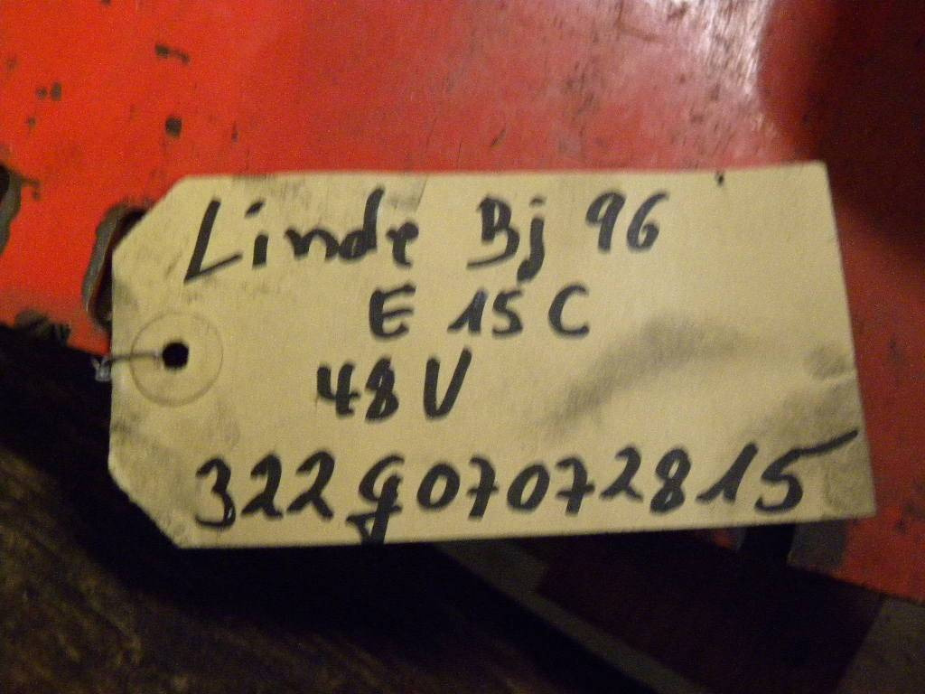 Plate floor for Linde E15-18-02, Series 322 - דוושה עבור ציוד לטיפול בחומרים: תמונה 2 Plate floor for Linde E15-18-02, Series 322 - דוושה עבור ציוד לטיפול בחומרים: תמונה 2