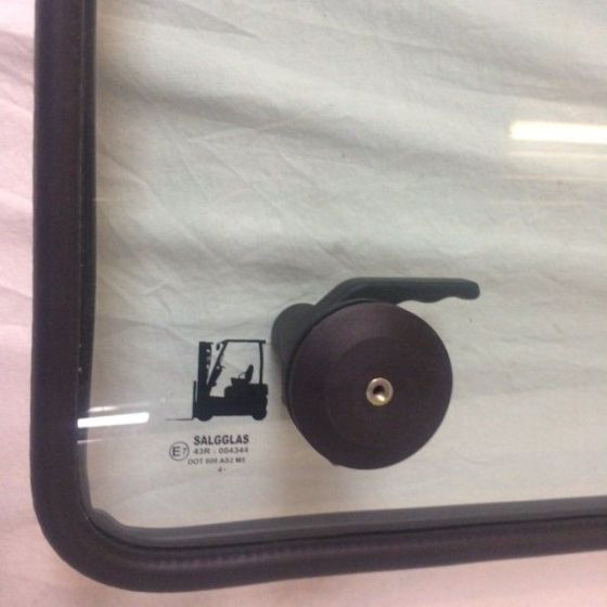 Rear windows for Caterpillar / Mitsubishi - חלון וחלקים עבור ציוד לטיפול בחומרים: תמונה 4 Rear windows for Caterpillar / Mitsubishi - חלון וחלקים עבור ציוד לטיפול בחומרים: תמונה 4