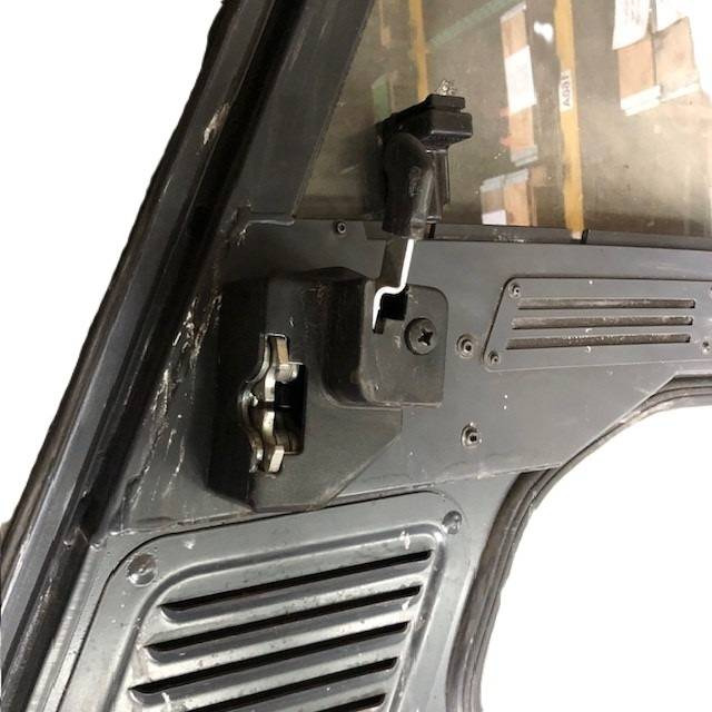 Right door for Linde 387 /388 series - דלת וחלקים עבור ציוד לטיפול בחומרים: תמונה 4 Right door for Linde 387 /388 series - דלת וחלקים עבור ציוד לטיפול בחומרים: תמונה 4