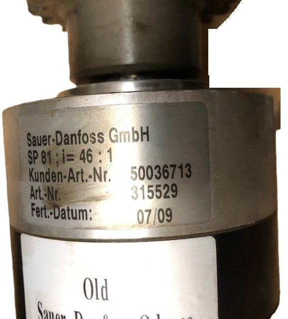 Steering motor - היגוי עבור ציוד לטיפול בחומרים: תמונה 3 Steering motor - היגוי עבור ציוד לטיפול בחומרים: תמונה 3