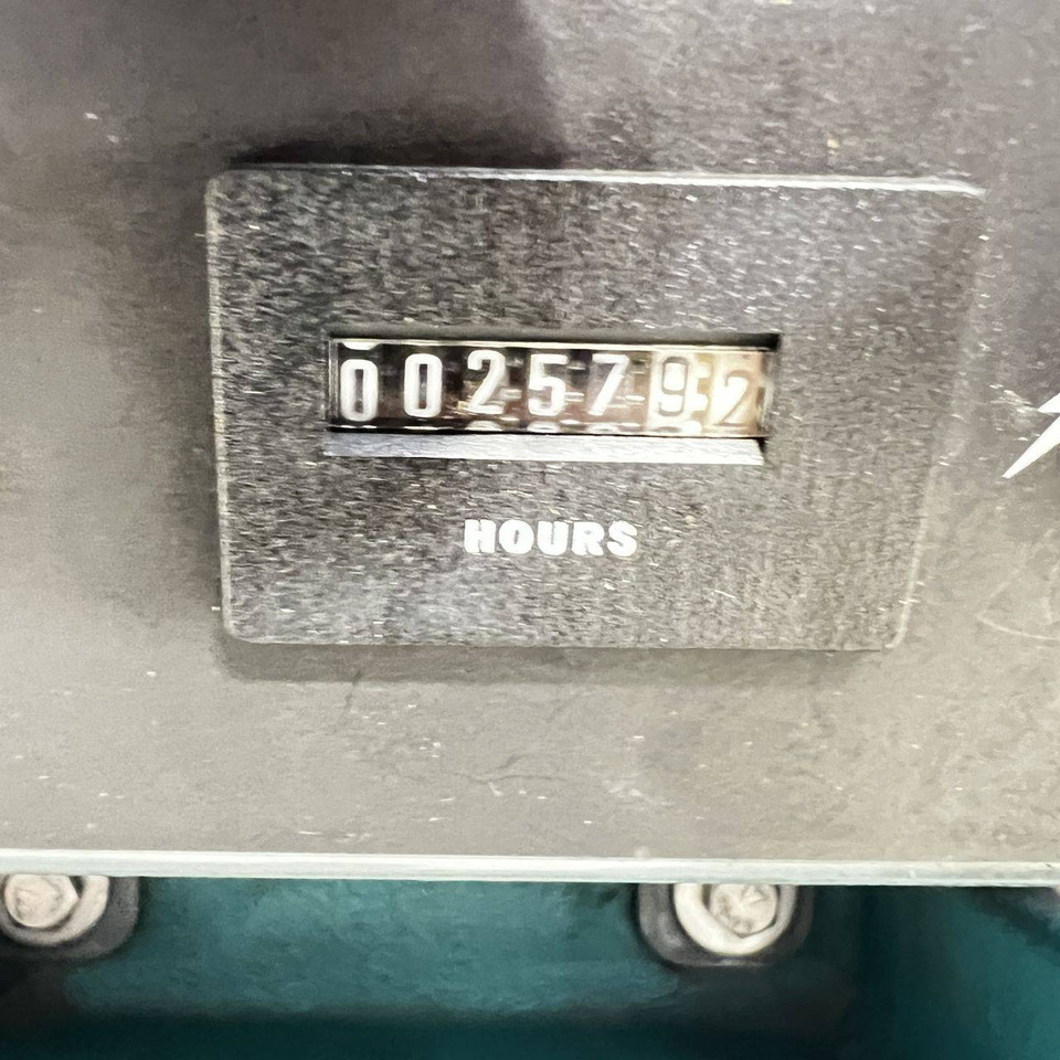 Tennant T5 - מייבש קרצוף: תמונה 5 Tennant T5 - מייבש קרצוף: תמונה 5