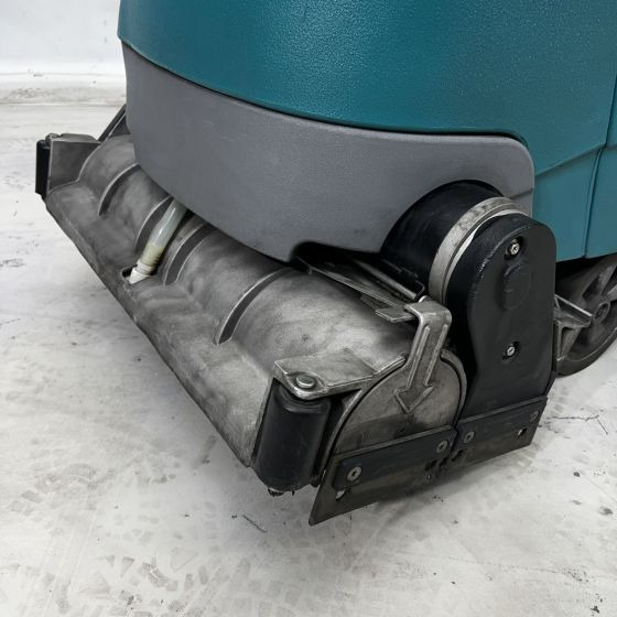 Tennant T5 - מייבש קרצוף: תמונה 4 Tennant T5 - מייבש קרצוף: תמונה 4