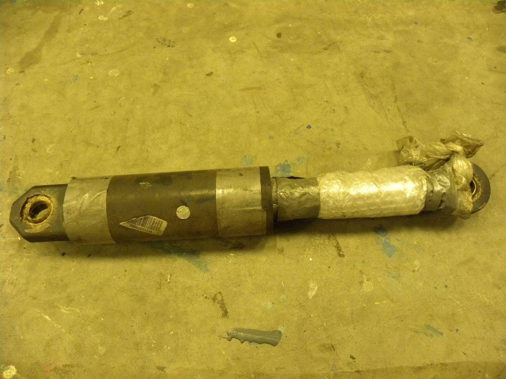 Tilt cylinder for Still R60-45 - צילינדר הידרולי עבור ציוד לטיפול בחומרים: תמונה 1 Tilt cylinder for Still R60-45 - צילינדר הידרולי עבור ציוד לטיפול בחומרים: תמונה 1