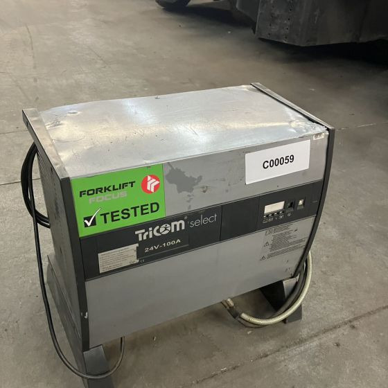 Tricom E230G24/100B-FTs Select - מערכת חשמל עבור ציוד לטיפול בחומרים: תמונה 2 Tricom E230G24/100B-FTs Select - מערכת חשמל עבור ציוד לטיפול בחומרים: תמונה 2
