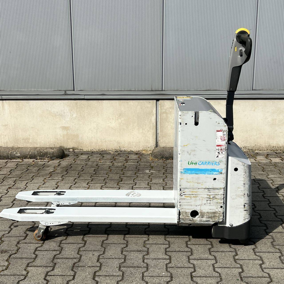 Unicarriers PLL180 - משאית משטחים: תמונה 3 Unicarriers PLL180 - משאית משטחים: תמונה 3