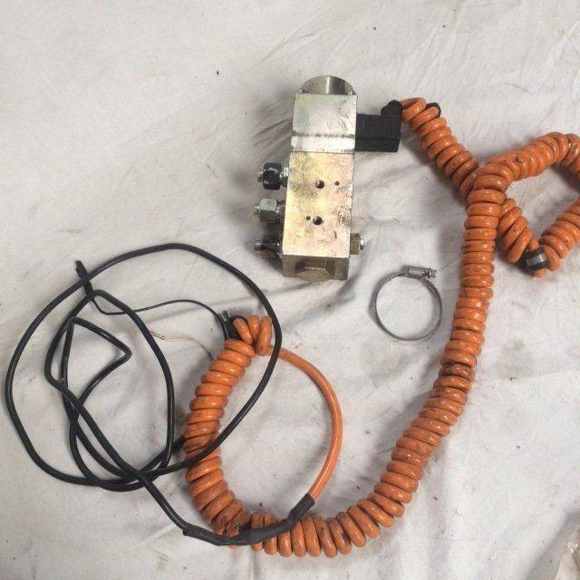 VALVE (OVERPRESSURE FLOW) - שסתום הידרולי עבור ציוד לטיפול בחומרים: תמונה 1 VALVE (OVERPRESSURE FLOW) - שסתום הידרולי עבור ציוד לטיפול בחומרים: תמונה 1