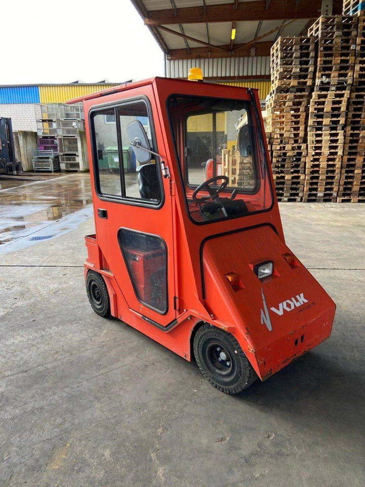 Volk EFZ12K - טרקטור גרירה: תמונה 1 Volk EFZ12K - טרקטור גרירה: תמונה 1