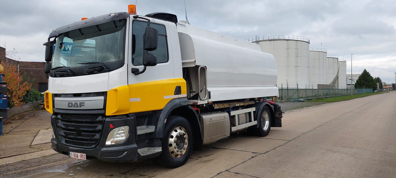 DAF CF400 - משאית מכל: תמונה 1 DAF CF400 - משאית מכל: תמונה 1