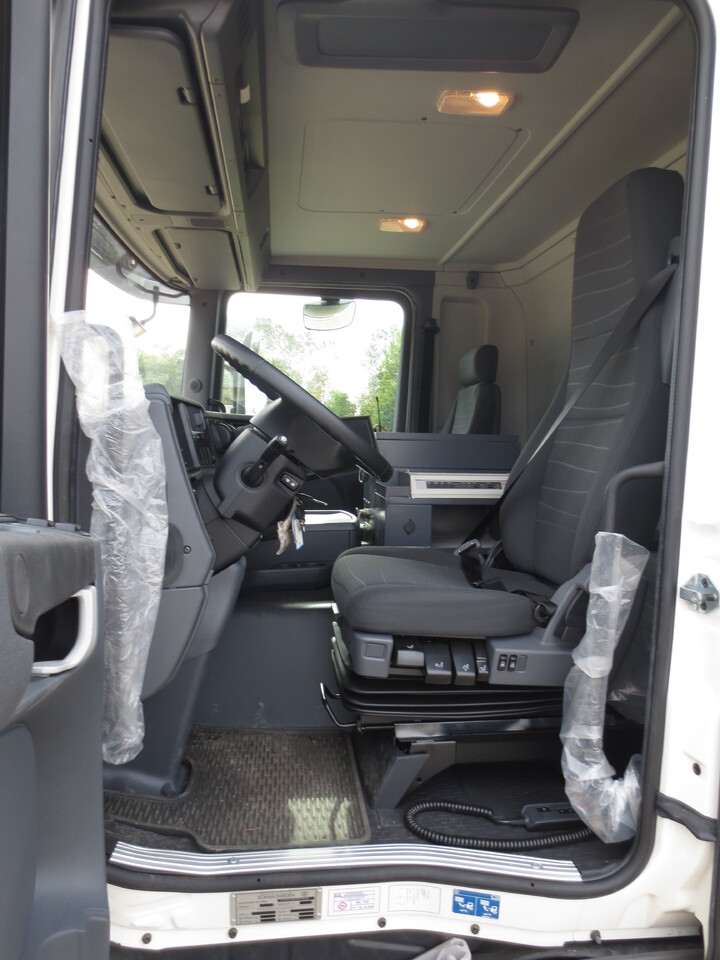 Scania G370 - משאית מכל: תמונה 3 Scania G370 - משאית מכל: תמונה 3