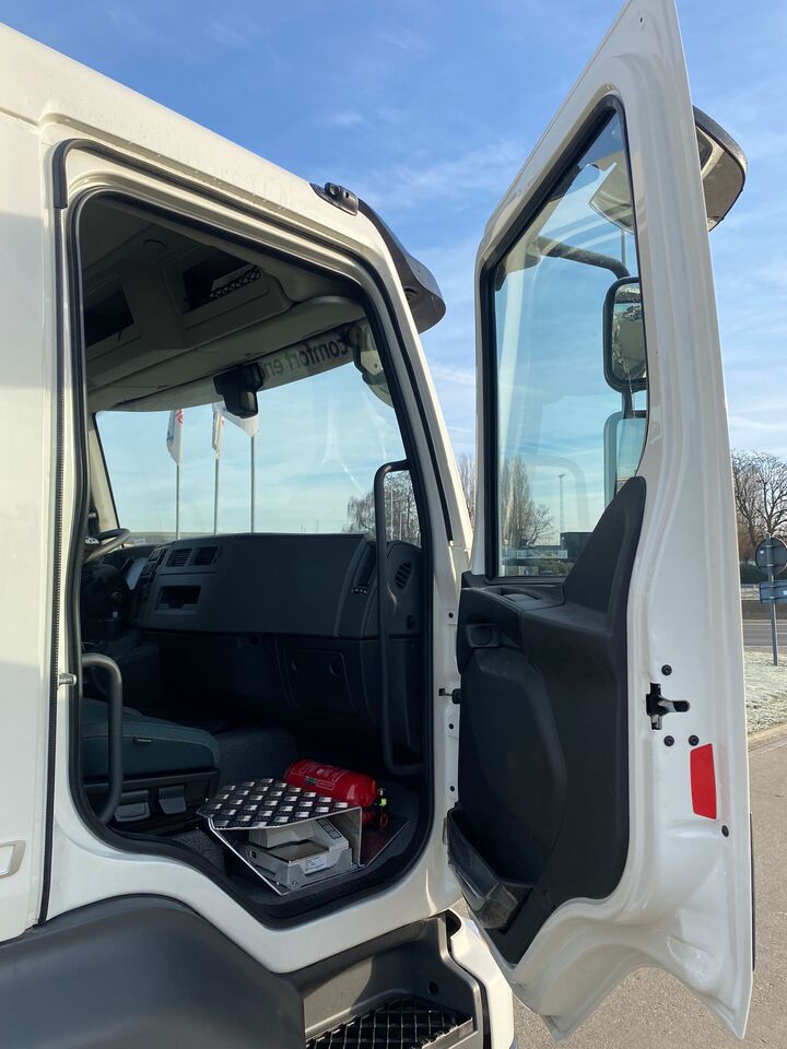 משאית מכל VOLVO FL: תמונה 6