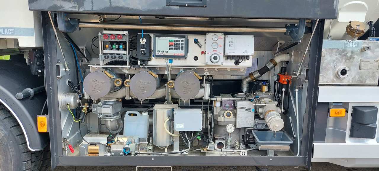 חָדָשׁ משאית מכל VOLVO FL: תמונה 13