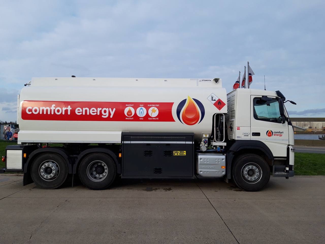 משאית מכל VOLVO FM: תמונה 15