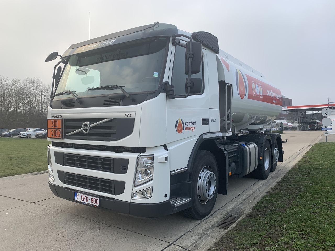Volvo FMFH - משאית מכל: תמונה 1 Volvo FMFH - משאית מכל: תמונה 1