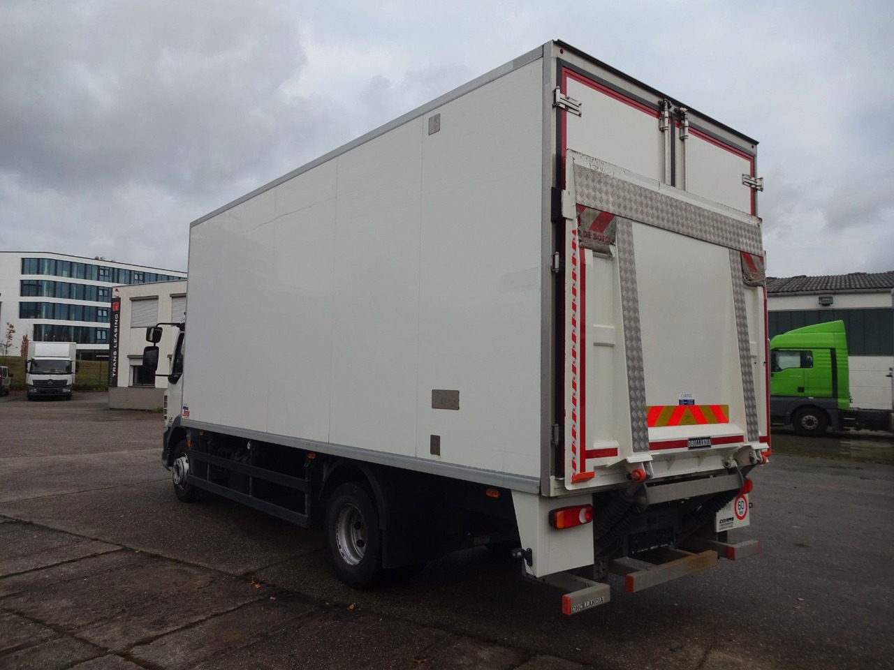 DAF LF 220, 16 T, LBW, Türen, Klima, Automat, Kamera - משאית קירור: תמונה 5 DAF LF 220, 16 T, LBW, Türen, Klima, Automat, Kamera - משאית קירור: תמונה 5