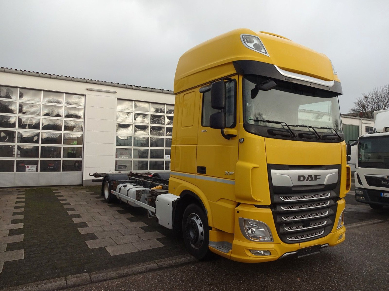DAF XF 480, Jumbo BDF, SSC, Standklima, Intarder - מוביל מכולות/ משאית החלפת גוף: תמונה 3 DAF XF 480, Jumbo BDF, SSC, Standklima, Intarder - מוביל מכולות/ משאית החלפת גוף: תמונה 3