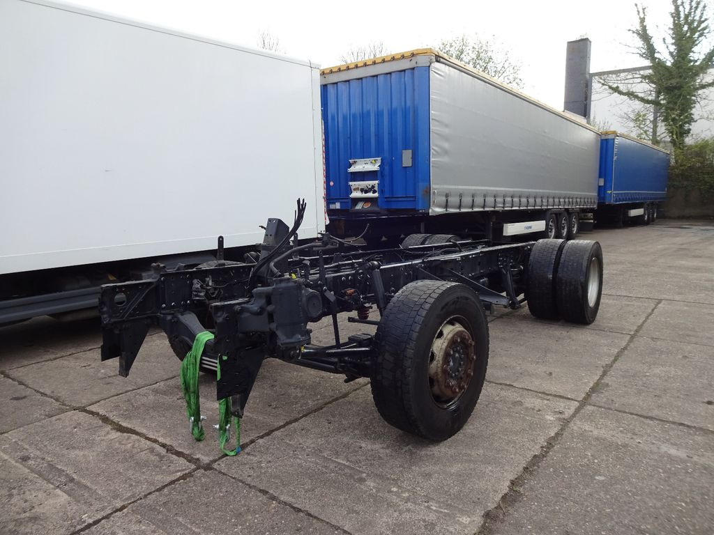 MAN TGX 18.480, Chassis mit Hinterachse, Bj-2016 - מסגרת/ שלדה עבור משאית: תמונה 1 MAN TGX 18.480, Chassis mit Hinterachse, Bj-2016 - מסגרת/ שלדה עבור משאית: תמונה 1