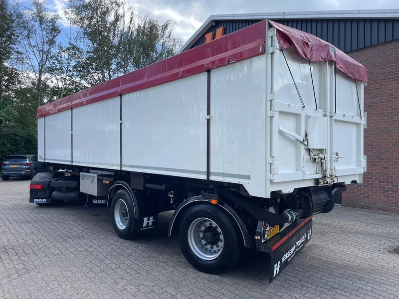 Bulthuis 42m3 Sluiskipper/Schleuse/Silo/Blaaskipper stuuras 3 vakken - סמיטריילר עם מזהיר: תמונה 2 Bulthuis 42m3 Sluiskipper/Schleuse/Silo/Blaaskipper stuuras 3 vakken - סמיטריילר עם מזהיר: תמונה 2