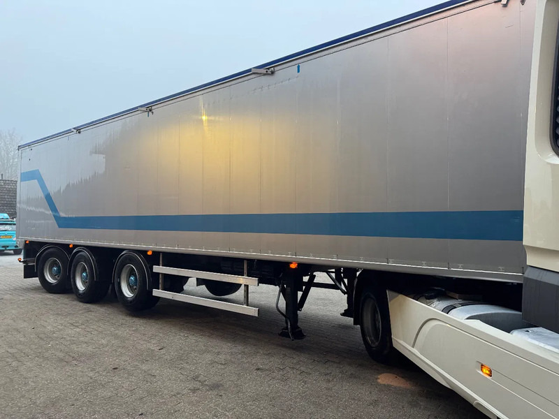 Bulthuis 70m3 Stuuras/Lenkachse Cargo Floor 2 jaar oud! NIEUWE APK - סמיטריילר עם רצפת הליכה: תמונה 4 Bulthuis 70m3 Stuuras/Lenkachse Cargo Floor 2 jaar oud! NIEUWE APK - סמיטריילר עם רצפת הליכה: תמונה 4