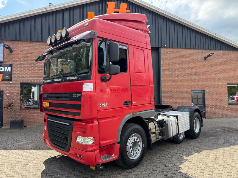 DAF XF 105.460 6X2 Midlift Hydrauliek Airco NL Truck - יחידת טרקטור: תמונה 1 DAF XF 105.460 6X2 Midlift Hydrauliek Airco NL Truck - יחידת טרקטור: תמונה 1